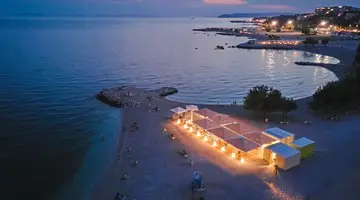 Amphora Hotel
