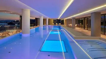 Amphora Hotel