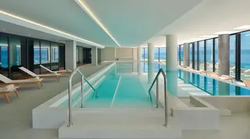 Amphora Hotel