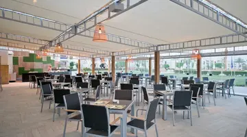 Amphoras Beach Hotel