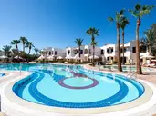 Amphoras Beach Hotel