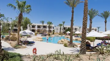 AMPHORAS BEACH