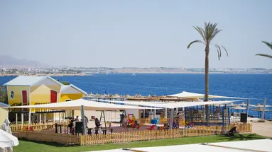 AMPHORAS BEACH