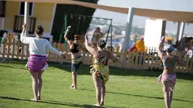 AMPHORAS BEACH