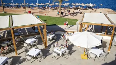 AMPHORAS BEACH