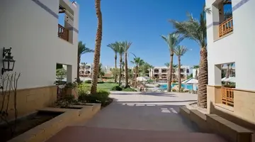 Amphoras Beach