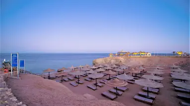 AMPHORAS BEACH