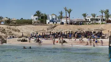 AMPHORAS BEACH