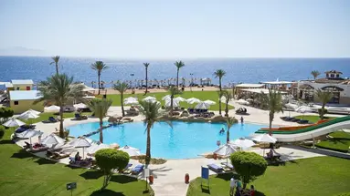 AMPHORAS BEACH