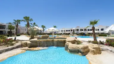 AMPHORAS BEACH