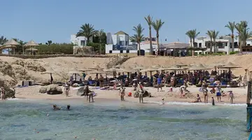 AMPHORAS BEACH