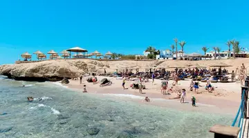 Amphoras Beach