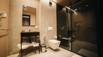 Amr Hotel