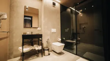 Amr Hotel