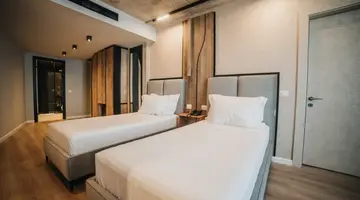 Amr Hotel