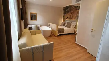 Amsterdam Suite Hotel & SPA