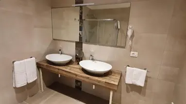 Amsterdam Suite Hotel & SPA