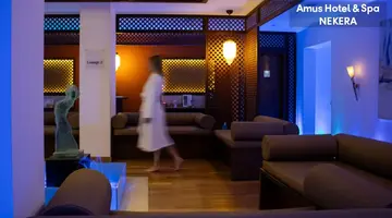 AMUS HOTEL AND SPA