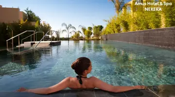AMUS HOTEL AND SPA