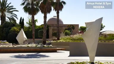AMUS HOTEL AND SPA