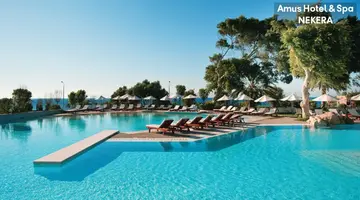 AMUS HOTEL AND SPA