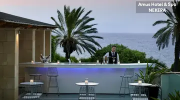 AMUS HOTEL AND SPA