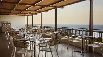 AMUS HOTEL & SPA (EX- RHODES BAY HOTEL & SPA)