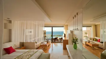 AMUS HOTEL & SPA (EX- RHODES BAY HOTEL & SPA)