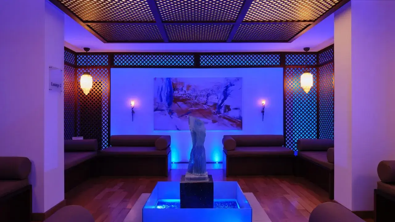 AMUS HOTEL & SPA