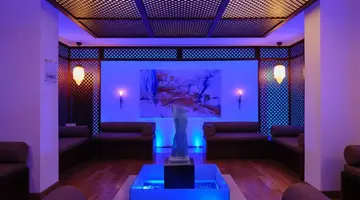 AMUS HOTEL & SPA