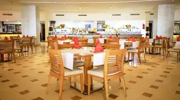 AMWAJ BEACH CLUB ABU SOMA