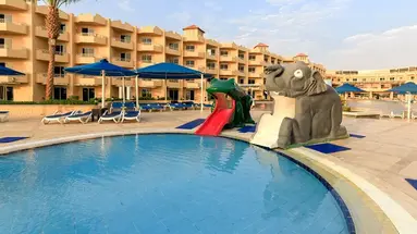 AMWAJ BEACH CLUB ABU SOMA