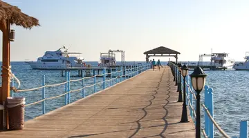 AMWAJ BEACH CLUB ABU SOMA