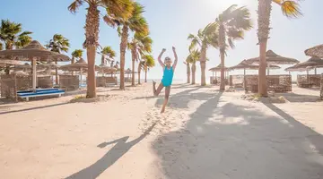 AMWAJ BEACH CLUB ABU SOMA