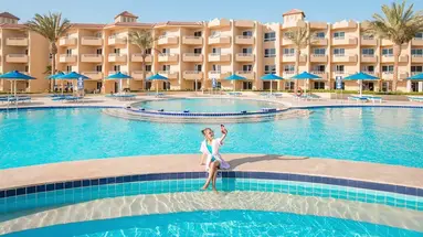 AMWAJ BEACH CLUB ABU SOMA