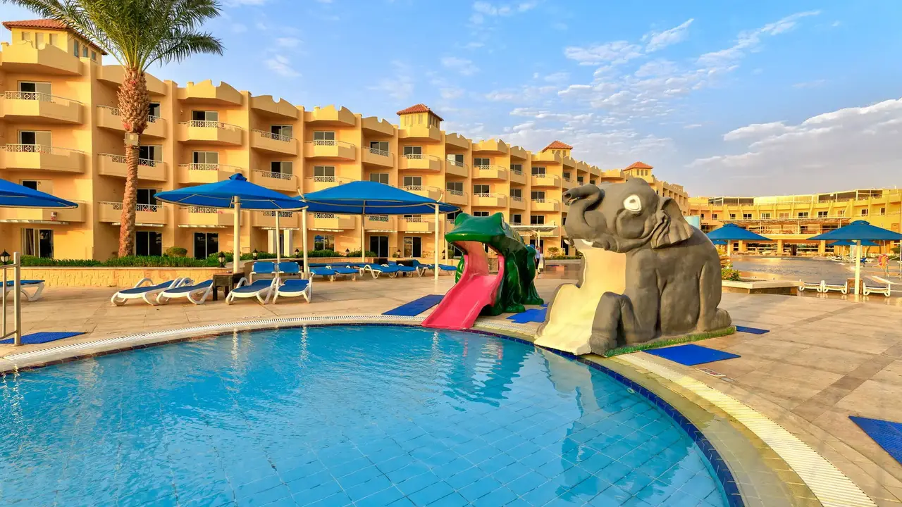 Amwaj Beach Club Resort - Abu Soma