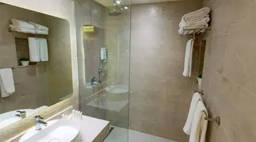 AMWAJ BEACH CLUB RESORT & AQUA PARK
