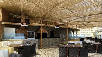 AMWAJ BEACH CLUB RESORT & AQUA PARK