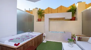 AMWAJ OYOUN HOTEL & RESORT