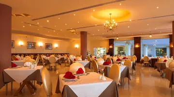 Amwaj Oyoun Resort & Spa