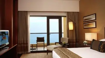 Amwaj Rotana Jumeirah Beach