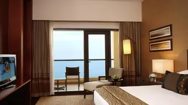 Amwaj Rotana Jumeirah Beach