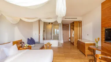 ANA MANDARA CAM RANH