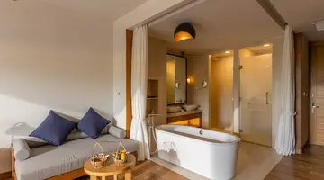 ANA MANDARA CAM RANH