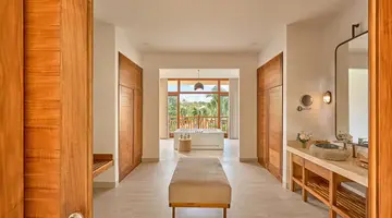 ANA MANDARA CAM RANH