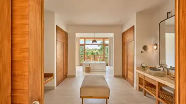 ANA MANDARA CAM RANH