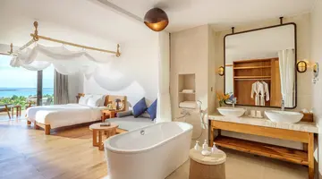 ANA MANDARA CAM RANH