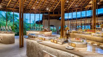 ANA MANDARA CAM RANH