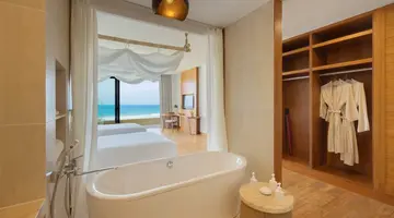 ANA MANDARA CAM RANH