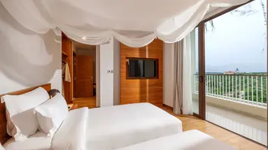 ANA MANDARA CAM RANH